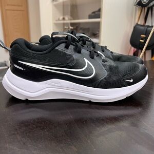Nike Black and Gray Athletic Shoes